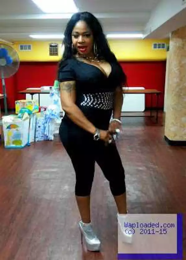 Photos: Nigerian P*rn Star, Afrocandy, Acquires New Ride In The US 